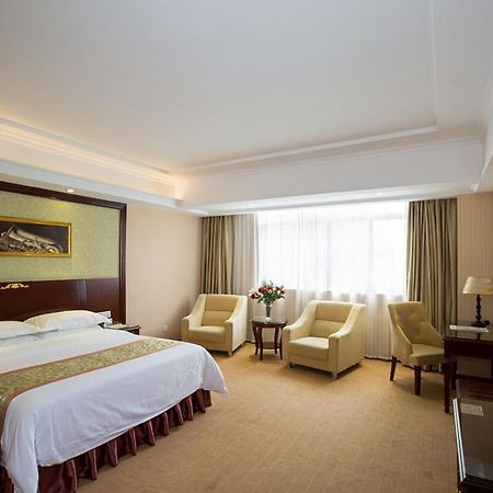 Vienna Hotel Heyuan High-Tech Yi Road エクステリア 写真